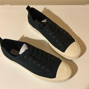 Madden low top sneaker for men